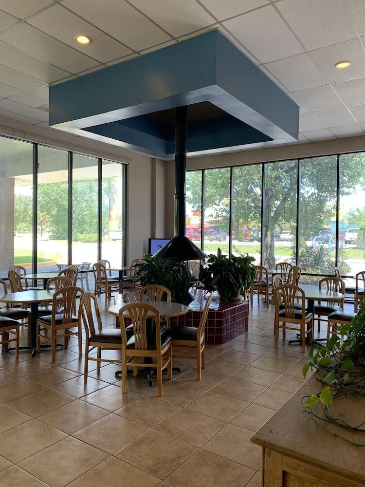 Days Inn By Wyndham St George St. George Εξωτερικό φωτογραφία