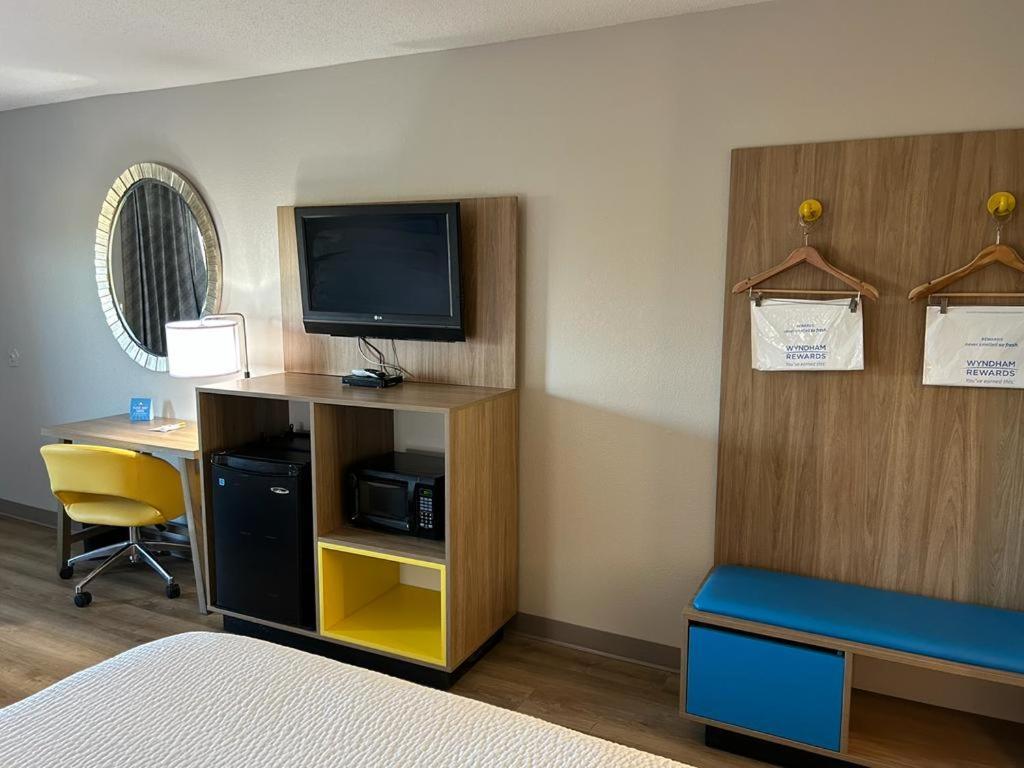 Days Inn By Wyndham St George St. George Εξωτερικό φωτογραφία