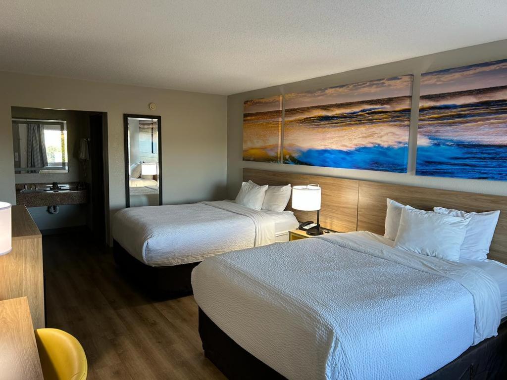 Days Inn By Wyndham St George St. George Εξωτερικό φωτογραφία